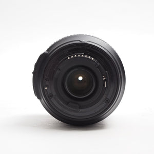 Nikon AF-S DX 18-105mm f/3.5-5.6G ED VR - foto 4