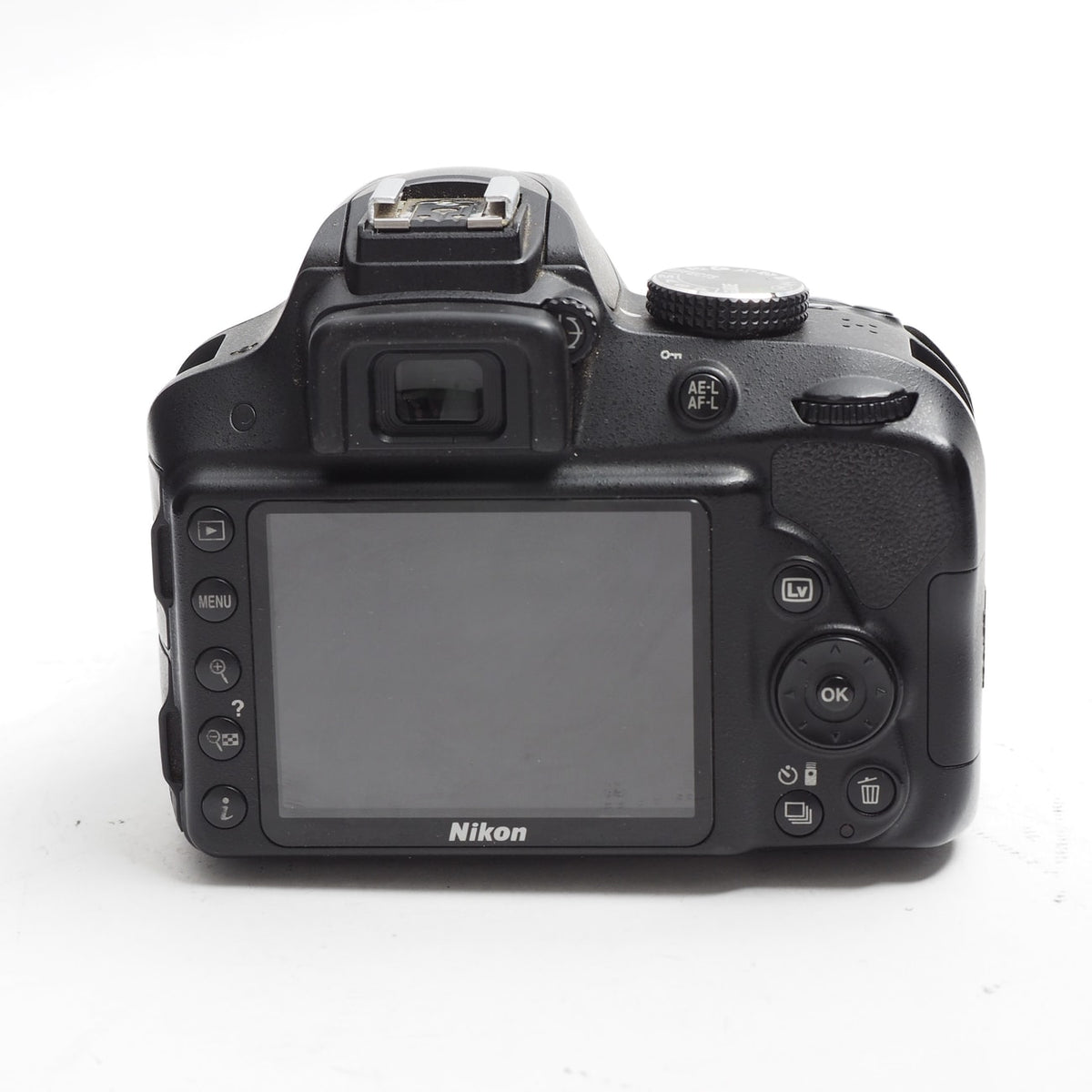 Nikon D3300 Kit 18-55 VR II - foto 7