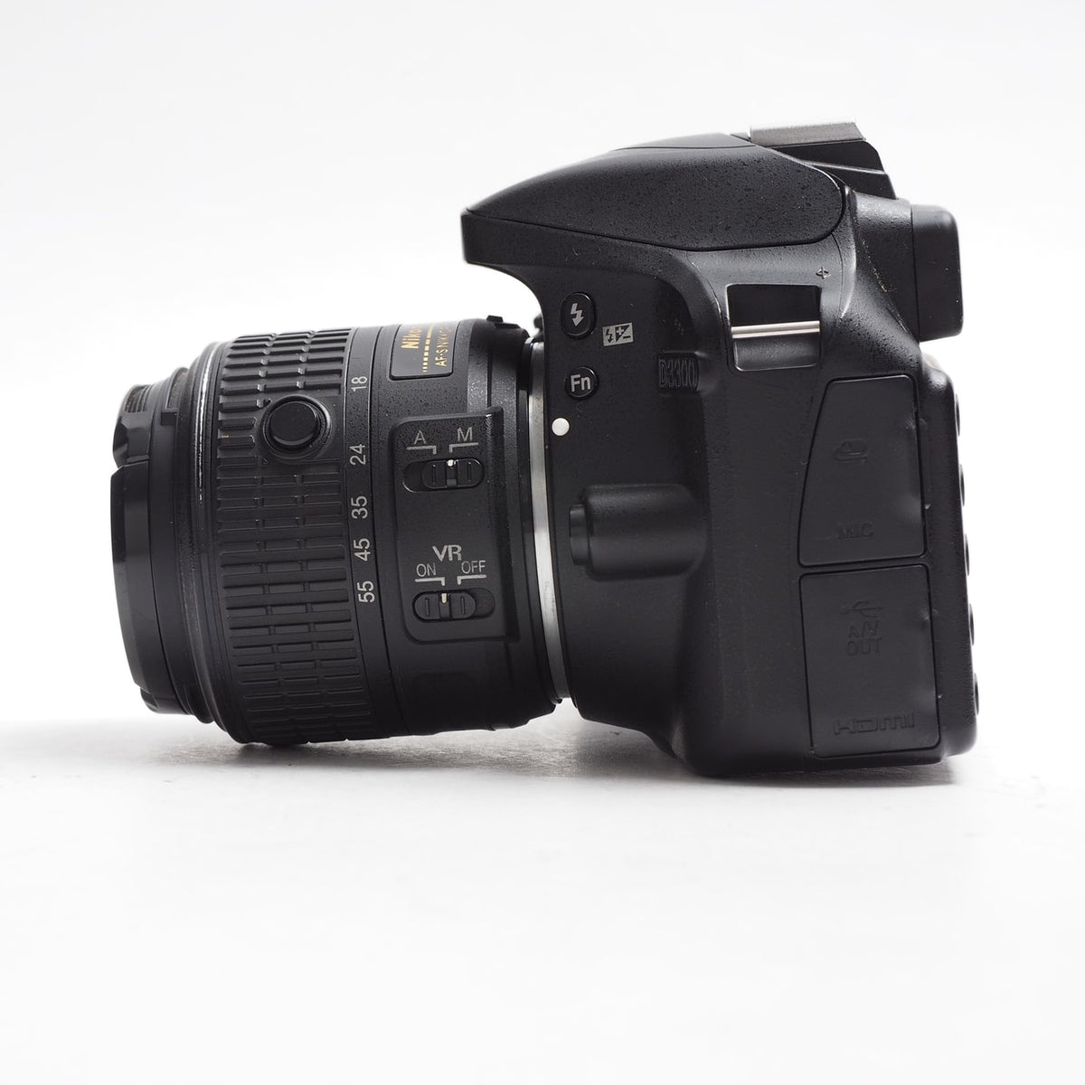 Nikon D3300 Kit 18-55 VR II - foto 5