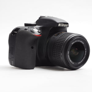 Nikon D3300 Kit 18-55 VR II - foto 2