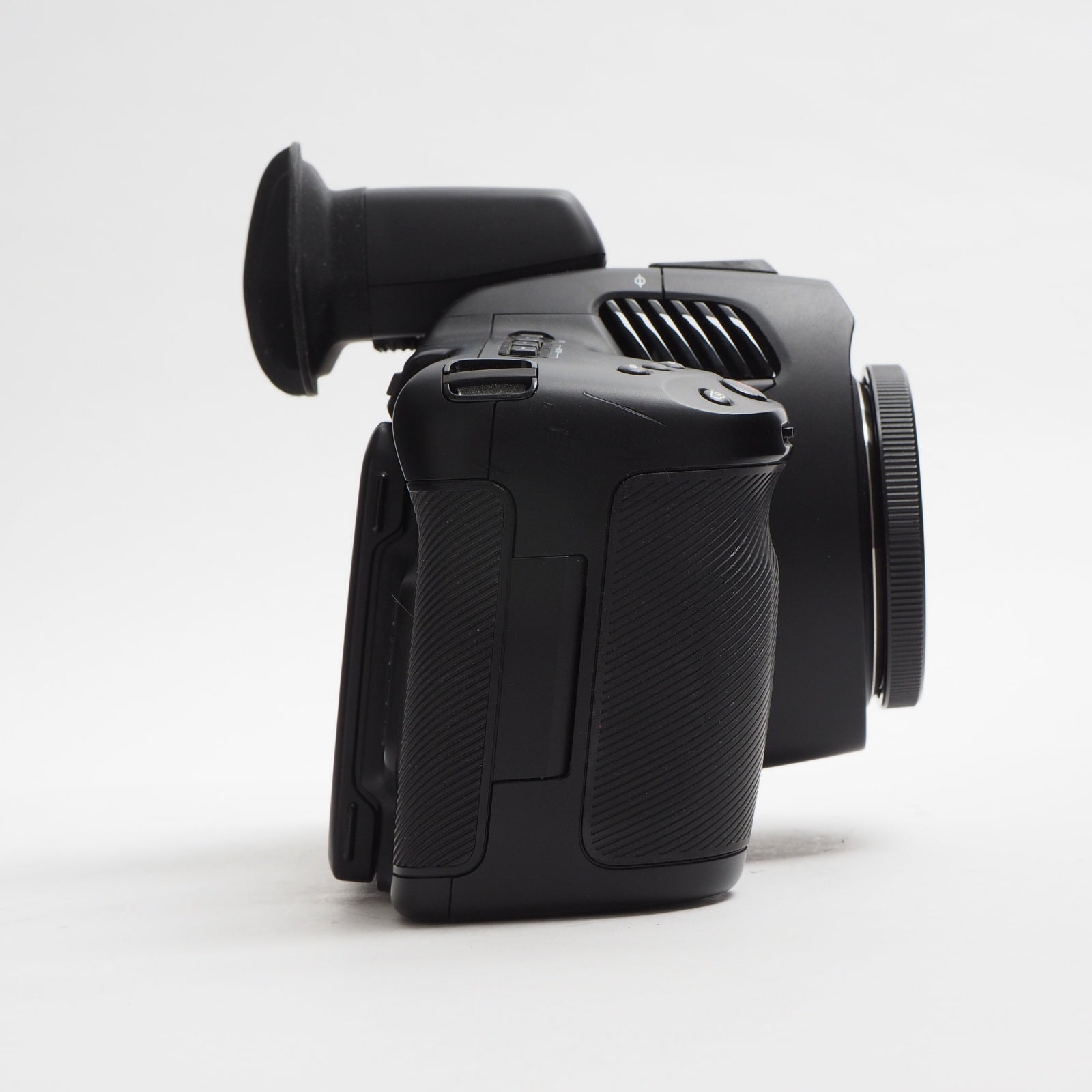Blackmagic 6K Pro con Viewfinder USATO