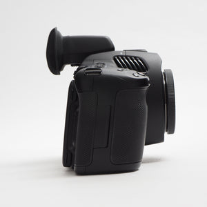 Blackmagic 6K Pro con Viewfinder USATO