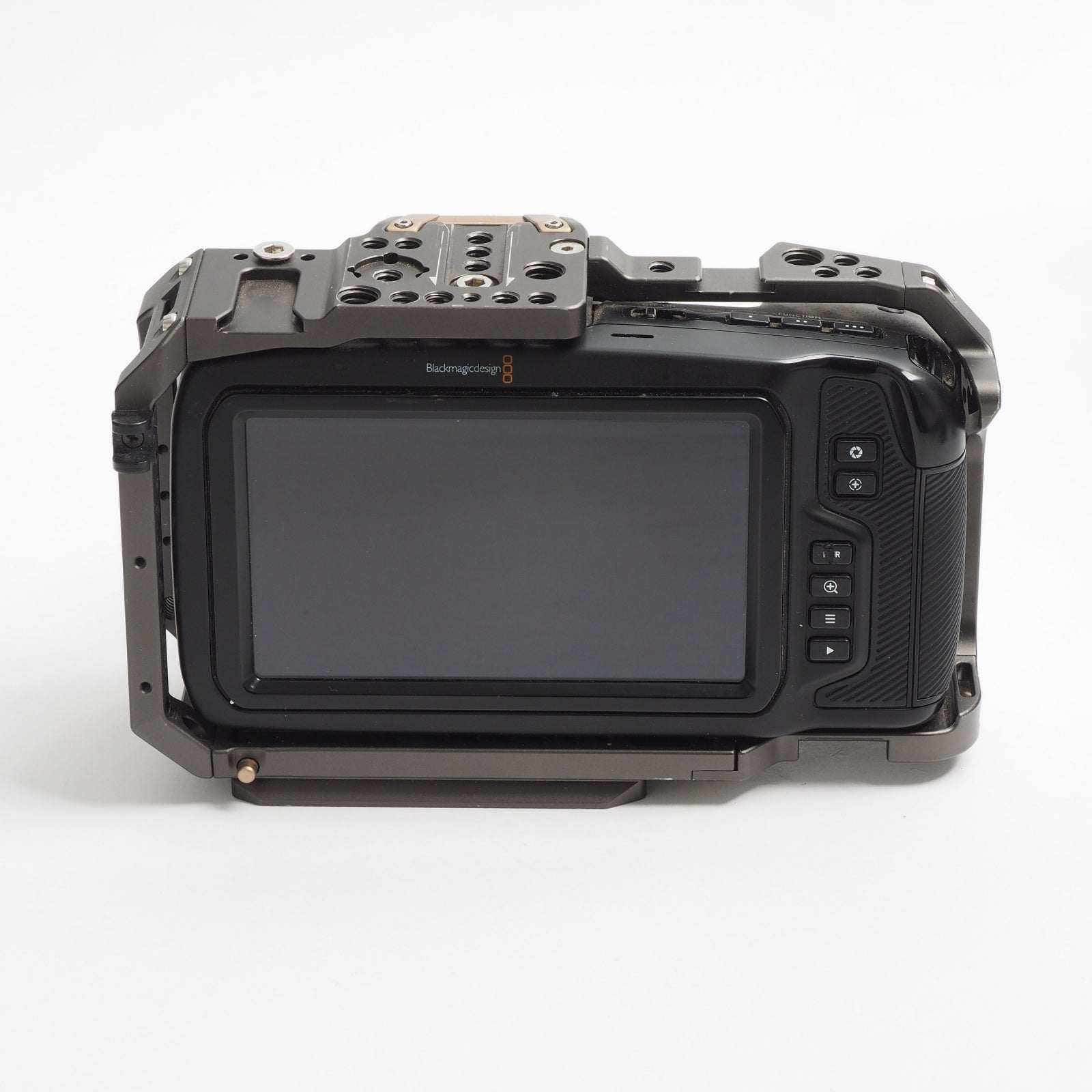 Blackmagic Pocket Cinema Camera 6K EF + Cage Tilta USATO