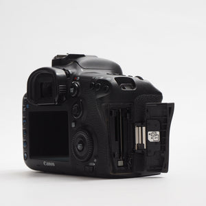 Canon EOS 7D Mark II USATO
