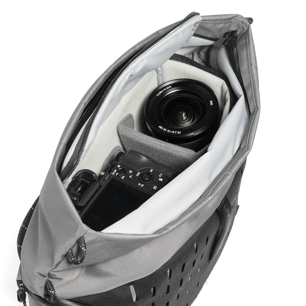UNCOVER Messenger 12L | Erweiterbare Kameratasche | Manfrotto