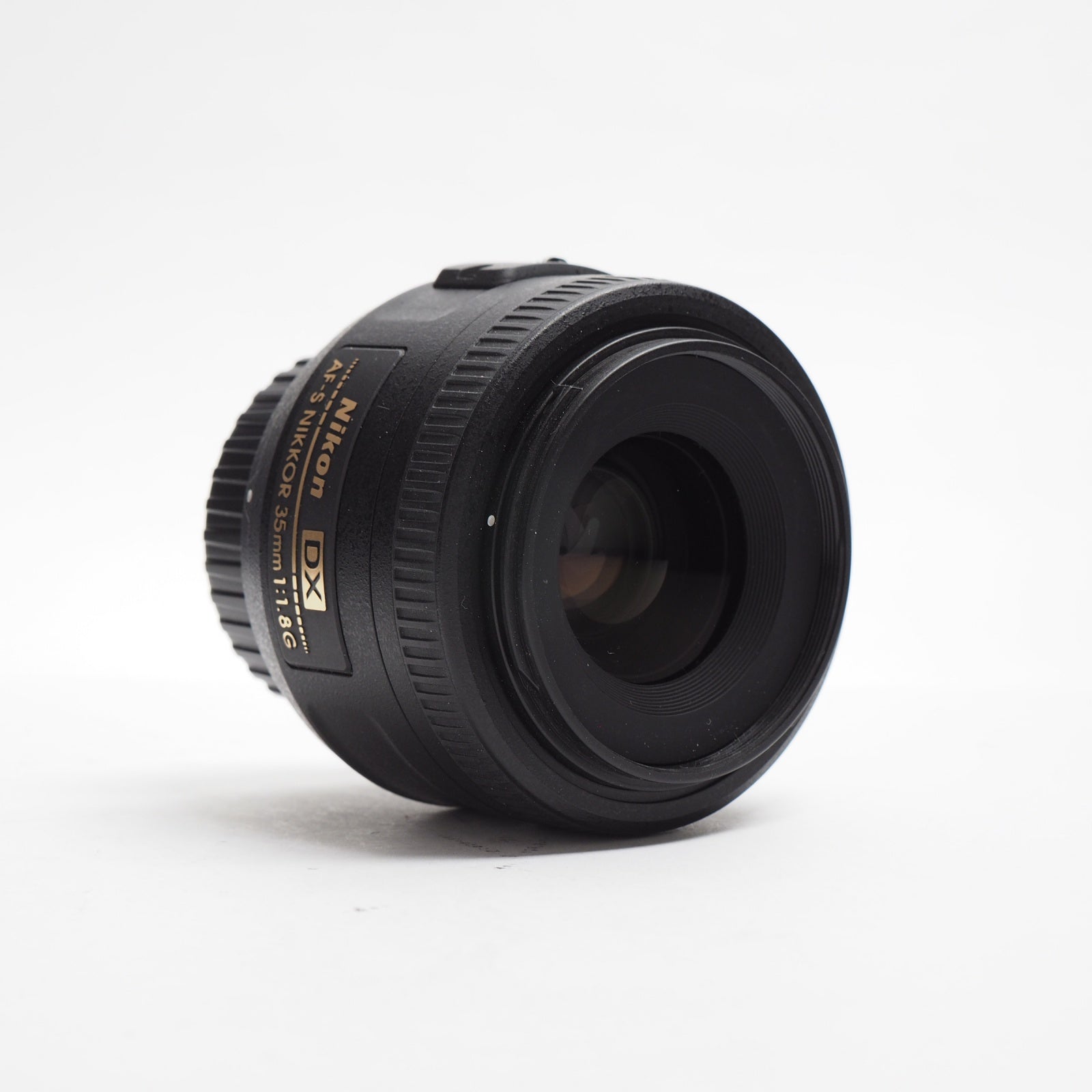 Nikon DX 35mm f/1.8G USATO