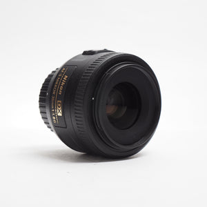 Nikon DX 35mm f/1.8G USATO