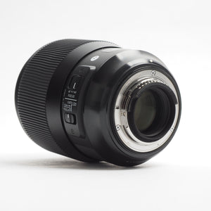 Sigma 135mm f/1.8 DG Nikon USATO